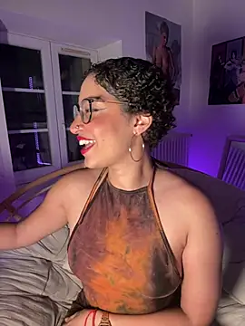 Lauyako online show from 18, 7, 2026
