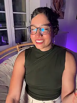 Lauyako online show from 20, 7, 2026