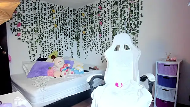 Snapshot of violeta_milleer chatting on 25, 1, 2025 violeta milleer online show from 25, 1, 2025