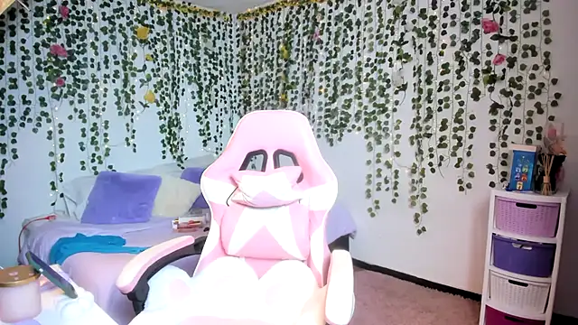 Snapshot of violeta_milleer chatting on 8, 9, 2025 violeta milleer online show from 8, 9, 2025