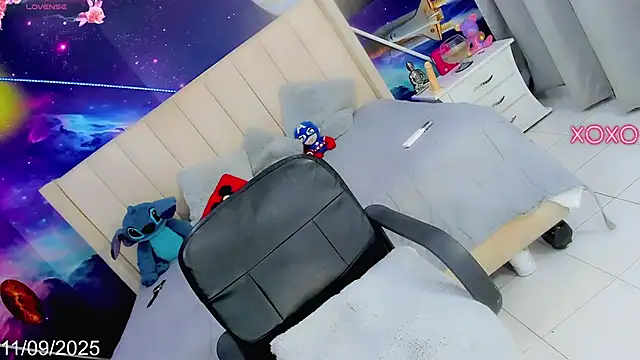 Nella Dolls online show from 12, 9, 2025