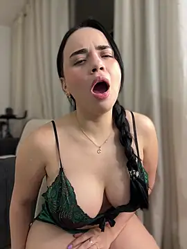 GeorginaJones online show from 30, 1, 2025