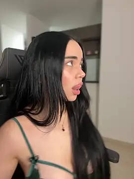 GeorginaJones online show from 29, 10, 2025