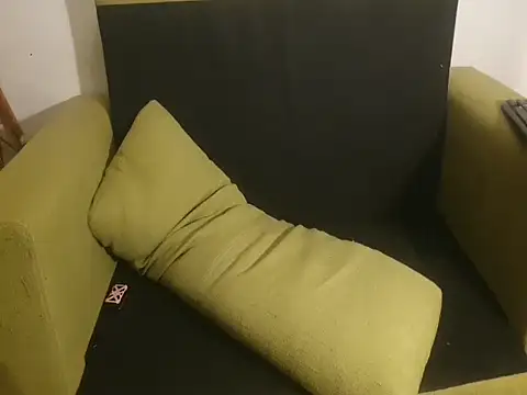 Snapshot of Lillisissi chatting on 13, 1, 2025 Lillisissi online show from 13, 1, 2025