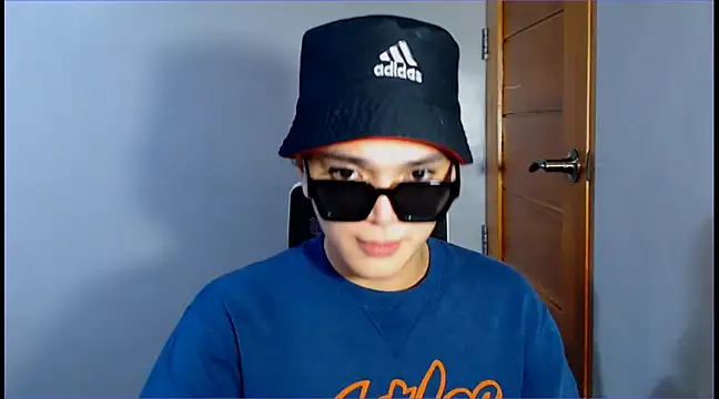 Snapshot of WONDERWOMAN2023 chatting on 1, 1, 2025 WONDERWOMAN2023 online show from 1, 1, 2025