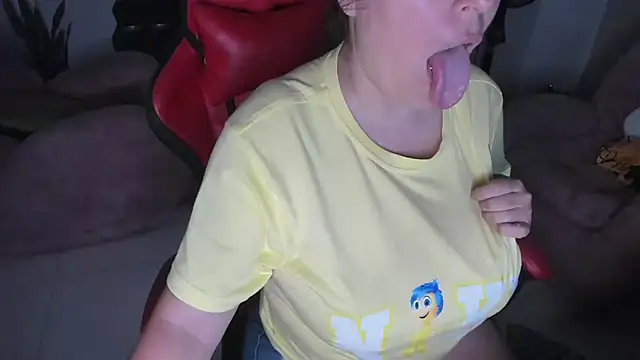 valery adams1 online show from 5, 3, 2025