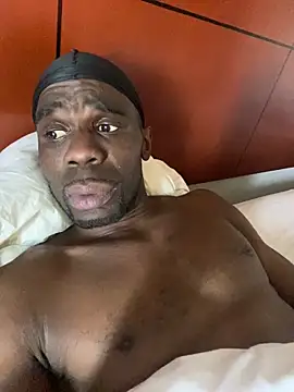 Snapshot of Bigdickbandit205 chatting on 7, 4, 2026 Bigdickbandit205 online show from 7, 4, 2026