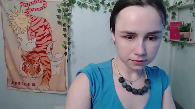 VeryVeryVeryShy  online show from 1, 7, 2026