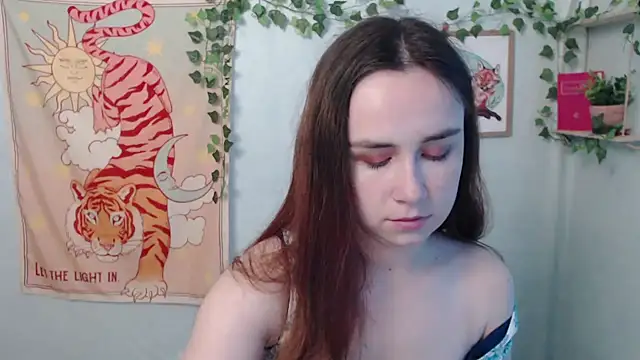 VeryVeryVeryShy  online show from 7, 7, 2026