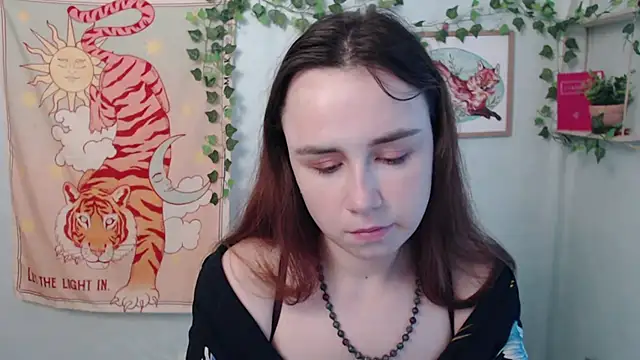 VeryVeryVeryShy  online show from 8, 7, 2026