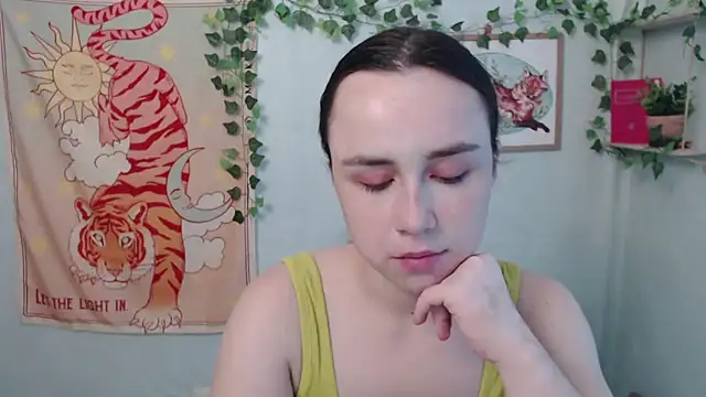 VeryVeryVeryShy  online show from 10, 7, 2026
