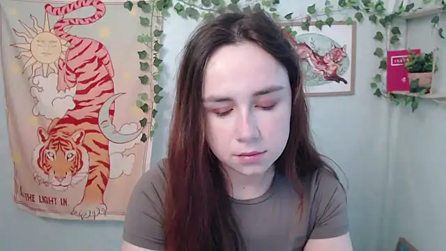 VeryVeryVeryShy  online show from 14, 7, 2026