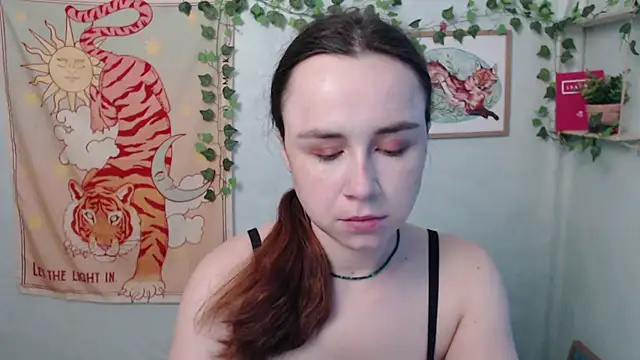 VeryVeryVeryShy  online show from 15, 7, 2026