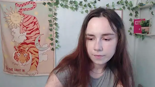 VeryVeryVeryShy  online show from 21, 7, 2026