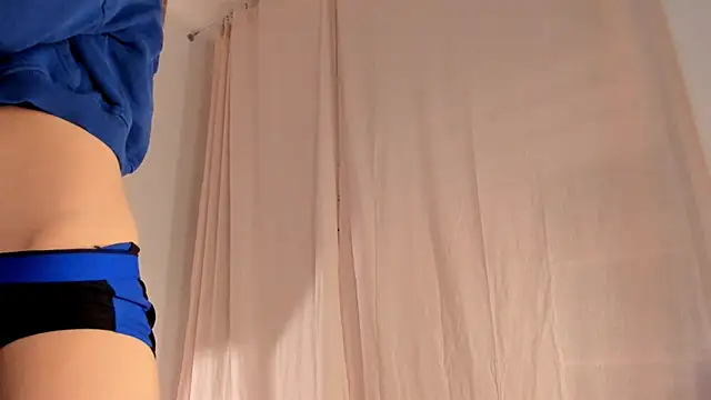 Snapshot of hee_jeen chatting on 24, 1, 2025 hee jeen online show from 24, 1, 2025