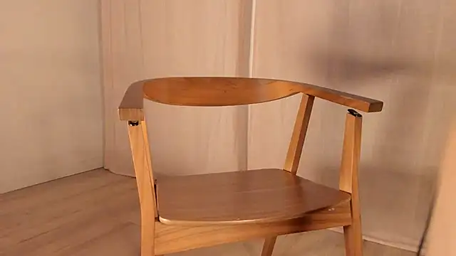 Snapshot of hee_jeen chatting on 15, 3, 2025 hee jeen online show from 15, 3, 2025