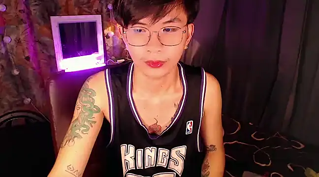 Snapshot of Sexy_Handsome_Drex chatting on 3, 12, 2024 Sexy Handsome Drex online show from 3, 12, 2024