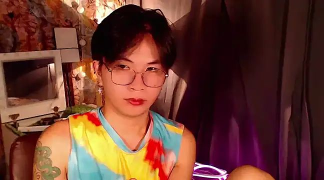 Snapshot of Sexy_Handsome_Drex chatting on 28, 12, 2024 Sexy Handsome Drex online show from 28, 12, 2024