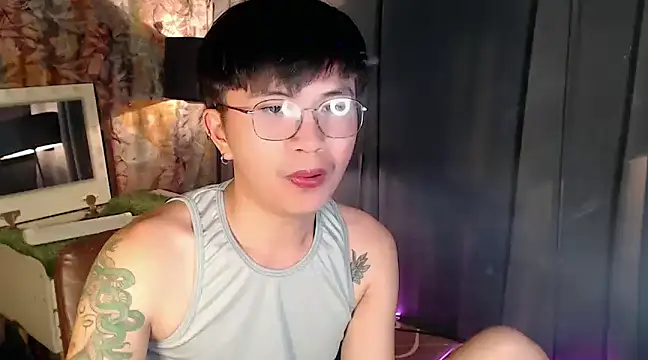 Snapshot of Sexy_Handsome_Drex chatting on 18, 2, 2025 Sexy Handsome Drex online show from 18, 2, 2025