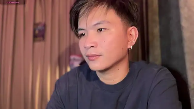 Snapshot of Sexy_Handsome_Drex chatting on 17, 3, 2026 Sexy Handsome Drex online show from 17, 3, 2026