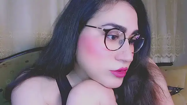 Snapshot of MERA_arab chatting on 1, 1, 2025 MERA arab online show from 1, 1, 2025