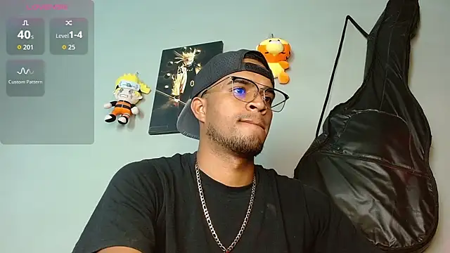 Bigcock 21cm  online show from 28, 10, 2025