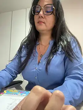 SWEETLILY18 online show from 11, 3, 2025