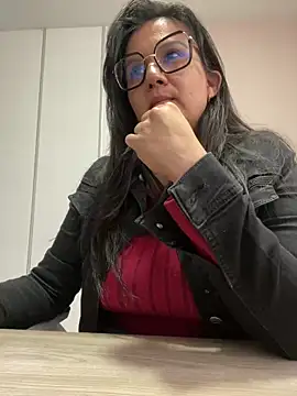 SWEETLILY18 online show from 22, 3, 2025