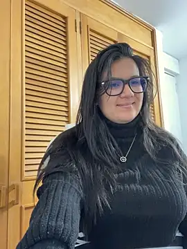 SWEETLILY18 online show from 8, 9, 2025