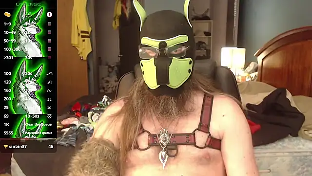 kinkywolf429 online show from 8, 7, 2026