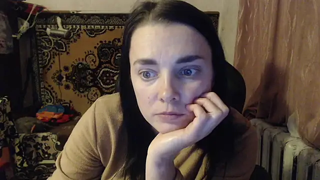 Snapshot of AlisaLaDiva chatting on 2, 12, 2024 AlisaLaDiva online show from 2, 12, 2024