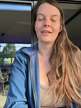 newMichelle online show from 28, 4, 2026