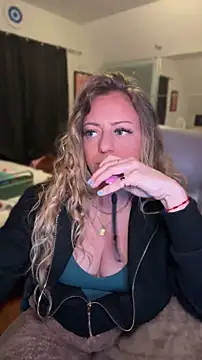 sage love online show from 28, 4, 2026