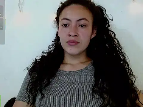 Snapshot of Olivia_Bright chatting on 15, 3, 2026 Olivia Bright online show from 15, 3, 2026