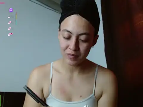 Olivia Bright online show from 6, 5, 2026