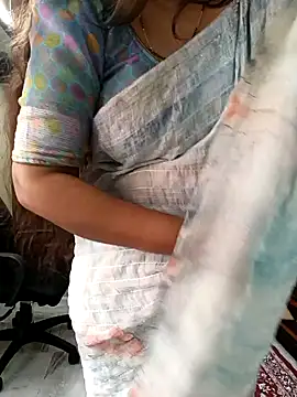 Snapshot of yoursana- chatting on 25, 12, 2024 yoursana- online show from 25, 12, 2024