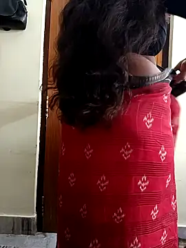 Snapshot of yoursana- chatting on 7, 1, 2025 yoursana- online show from 7, 1, 2025