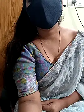 Snapshot of yoursana- chatting on 1, 2, 2025 yoursana- online show from 1, 2, 2025