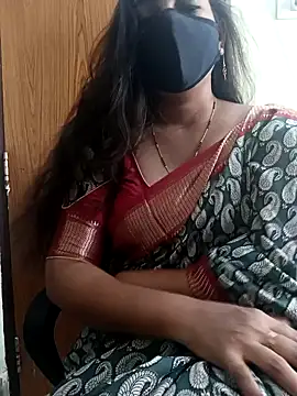 Snapshot of yoursana- chatting on 5, 2, 2025 yoursana- online show from 5, 2, 2025