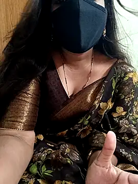 Snapshot of yoursana- chatting on 9, 9, 2025 yoursana- online show from 9, 9, 2025