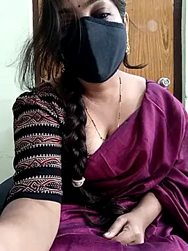 Snapshot of yoursana- chatting on 10, 9, 2025 yoursana- online show from 10, 9, 2025