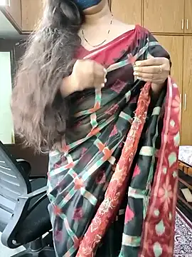 Snapshot of yoursana- chatting on 7, 10, 2025 yoursana- online show from 7, 10, 2025