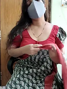 Snapshot of yoursana- chatting on 9, 10, 2025 yoursana- online show from 9, 10, 2025