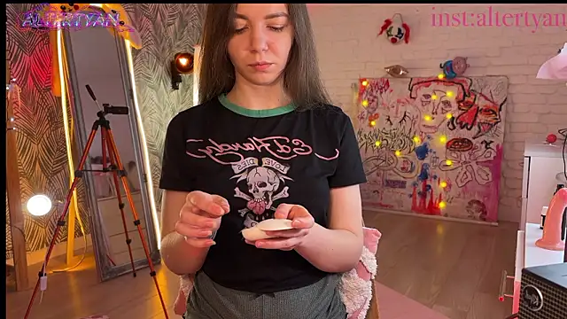 Snapshot of altertyan chatting on 21, 3, 2026 altertyan online show from 21, 3, 2026