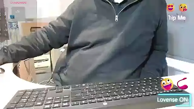 bigbadjon69 online show from 4, 2, 2025