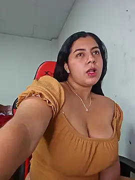 Snapshot of Mary_pinkish chatting on 23, 1, 2025 Mary pinkish online show from 23, 1, 2025