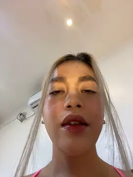 Snapshot of SexFucktoryLily chatting on 6, 5, 2026 SexFucktoryLily online show from 6, 5, 2026