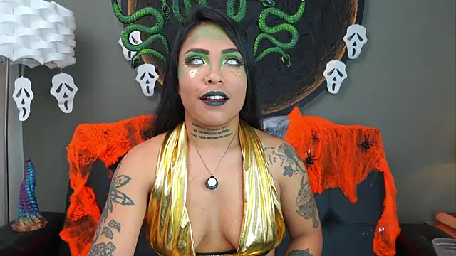 miss vaiolette online show from 31, 10, 2025