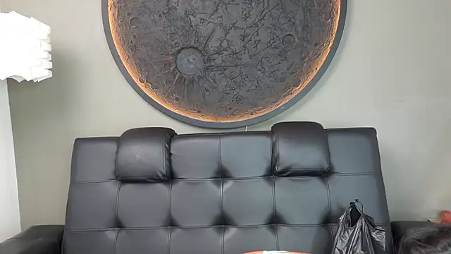 miss vaiolette online show from 25, 2, 2026