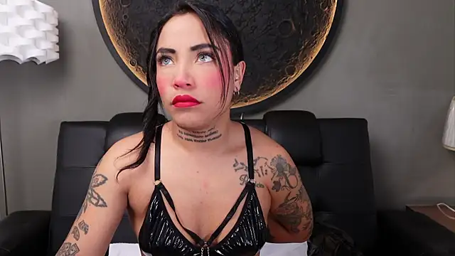 miss vaiolette online show from 27, 6, 2026